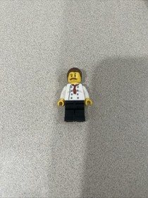 LEGO MINIFIGURE Pizza Van Chef cty0711 ~ Town City 60150