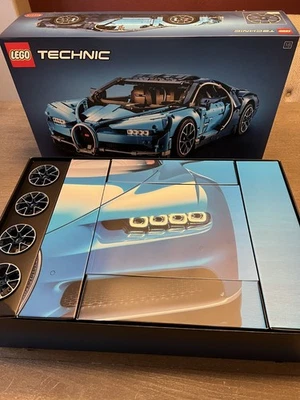 LEGO TECHNIC: Bugatti Chiron (42083) - Completo/Usado Foto 1 de 3