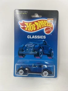 1988 Hot Wheels Vintage Nuovo Stile Vernice Classico Blu Caddy con Cromo5 raggi - Foto 1 di 2