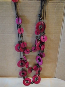 paparazzi Magenta Wood Button Necklace With Matching Earrings colorful - Picture 1 of 3