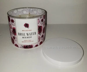 Vela de 3 mechas Bath & Body Works ROSE WATER MERENGUE 14,5 OZ NUEVA BBW grande - Imagen 1 de 2