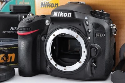 Cámara digital Nikon D7100 SLR cuerpo obturador cuenta 8495 como nueva de Japón #EB01 Foto 1 de 4