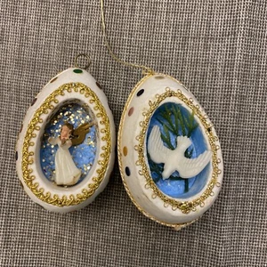 Vintage Egg Diorama Christmas Ornament Angel Dove MCM 1960s Handmade Pair Set 2 - Picture 1 of 18