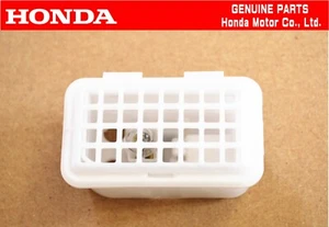 HONDA GENUINE 00-09 S2000 AP1 AP2 Rear Cargo Trunk Hatch Lamp Light - Picture 1 of 2