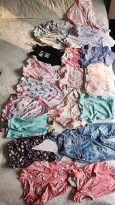3 To 6 Month Baby Girl Mixed Clothing Lot Of 18 NIKE,CONVERSE,OshKosh - Picture 1 of 13