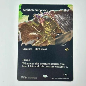 SINKHOLE SURVEYOR 0342 TARKIR DRAGONSTORM SHOWCASE ANGLAIS NEUF MTG - Foto 1 di 2