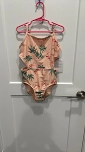 NWT Old Navy Girl's One Piece Peach SwimSuit Size M 8 Flamingos - Picture 1 of 8
