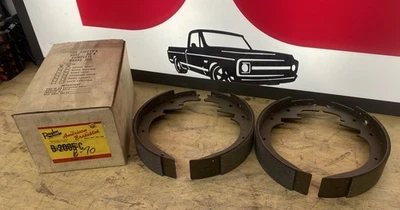 NOS 1955-58 PONTIAC BRAKE SHOES 12" x 2 1/4" STARCHIEF BONNEVILLE - Image 1 of 3