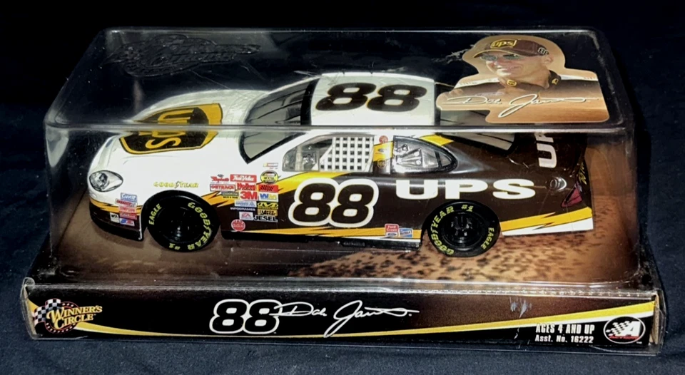 #88 Dale Jarrett UPS 2004 Winners Circle Scale 1 24