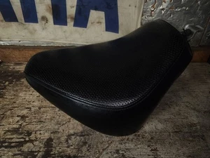 2011 Yamaha V-Star 650 XVS XVS650 Driver Rider Front Seat Saddle - Picture 1 of 5