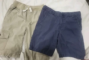 Lot of 2 Boys Cat &Jack Shorts Size 7 with adjustable waistband - Picture 1 of 2