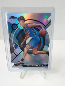 Chet Holmgren 2023-24 Topps Finest Die-Cut Refractor /74 - Bild 1 von 2