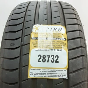 2454018 TRIANGLE 245 40 18 97Y TH202 Used Part Worn 7mm x 1 Tyre - Picture 1 of 2