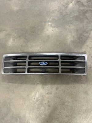 Conjunto de parrilla Ford F250 1992-1997 desgaste normal probado por OEM Foto 1 de 4