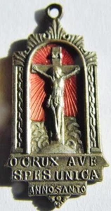 Kreuzigung Christi 1933 Art Deco rot guillochiert Emaille Heilige Medaille Rom päpstlich - Bild 1 von 3