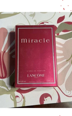 Lancome Miracle 3.4 OZ Eau De Parfum 100 ml Spray para Mujer Nuevo Caja Sellada Foto 1 de 3