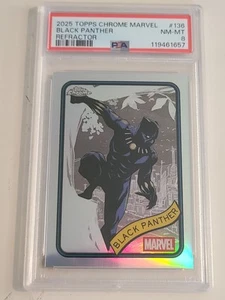 2025 Topps Chrome Marvel Black Panther Refractor #136 GRADED PSA 8! - Bild 1 von 2