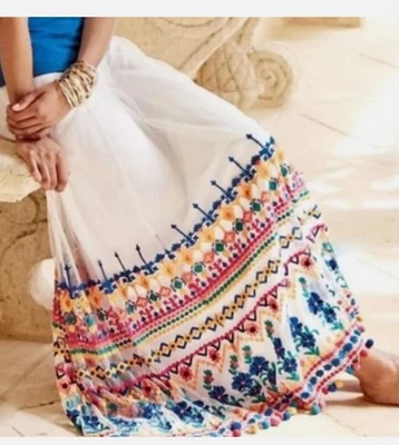 Maxi Falda Boho Artística Forrada Bordada Multicolor Blanca Suave Surroundings S Foto 1 de 4