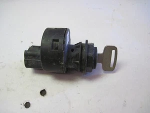 ARCTIC CAT 650 PROWLER SXS OEM KEY SWITCH W/ KEY D2325 2007 - Foto 1 di 8