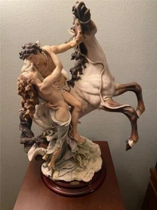 MCM ARMANI EMBRACE PASSION GEFÜLLTE SKULPTUR CAVELLO ITALIEN 480-C PFERD FIGUR BOX - Bild 1 von 7
