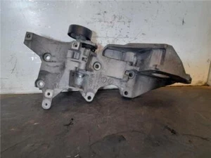 03L903143Q supporto alternatore per AUDI Q3 (8UB) 2.0 TDI (103KW) ADVANCE - Foto 1 di 5
