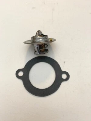 Thermostat für Perkins Motor 4.108 4.154 4.203 3.152 / 82 Grad 54 mm - Bild 1 von 2