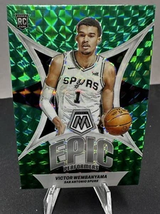 💥2023-24 Panini Mosaic Victor Wembanyama Epic Performers RC Green Prizm Spurs - Picture 1 of 2