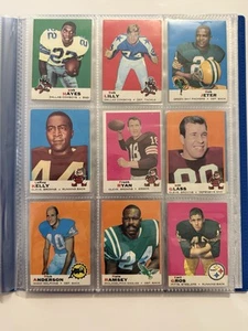 1969 Topps Football Binder Pages. Bob Hayes, Bob Lillly, Bob Jeter, Leroy Kelly - Picture 1 of 6