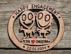 Engagement gift for couples funny wedding custom names engaged fiance & fiancee - Picture 1 of 2