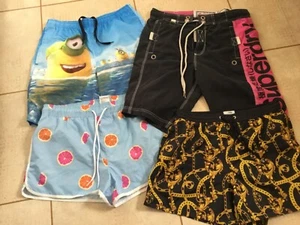SUPERDRY Minons Zara H&M Herren-Bademode mittlere grafische Polyestershorts - Bild 1 von 27