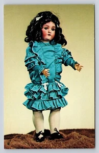 Antike Puppen Postkarte Deutsch Biskuit C. M. Bergmann Mädchen blaues Kleid Vintage Chrom - Bild 1 von 3