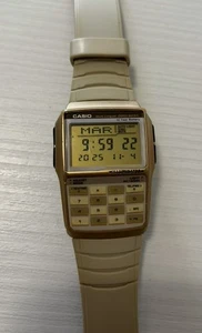 Casio Databank Multi Lingual  Watch Orologio DBC32 Color Panna Rarissimo - Foto 1 di 2