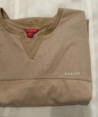NWT GUESS Franz Notched Tee Men's T-Shirt Size XXL 2XL Tan Color Block - Image 1 of 4