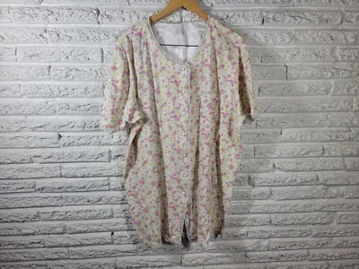 Roupão Feminino Secret Treasures 2X Plus Manga Curta Botão Leve Rosa Floral - Imagem 1 de 4