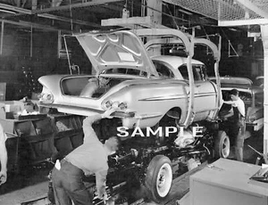 1958 Chevrolet Impala Montagelinie 8,5 x 11 Foto - Bild 1 von 1