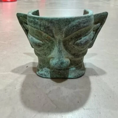 China Old be unearthed collectibles,From Countryside Bronze Humanoid face facial - Image 1 of 4