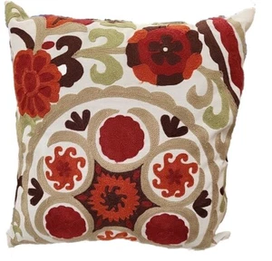 Surya Decor 140 Rheinfelden Decorative Pillow. Zipper. China. 18"×18" - Picture 1 of 9