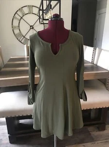 Vestido junior talla pequeña verde nuevo con etiquetas - Imagen 1 de 8