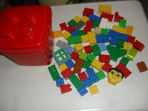 Lego Duplo Eimer rot - mit Inhalt siehe Fotos - Bild 1 von 3