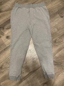 Las mejores ofertas en Pantalones de Hombre Pantalones de chándal gris  Deportiva Lululemon para Hombres | eBay