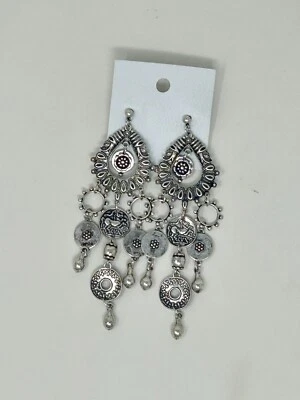 Pendiente Free People Morning Light Nuevo con Etiquetas $38 Foto 1 de 3