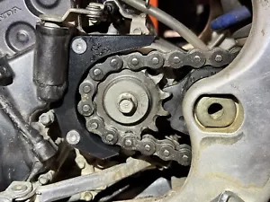 2018 2019 2020 2021 Honda CRF250R Chain Guard Case Saver Sprocket Cover NYLON - Picture 1 of 8