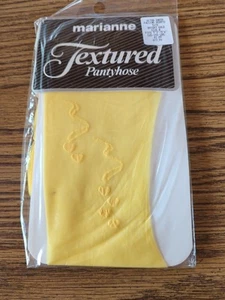 New Vintage Marianne Textured Pantyhose Size B Sheer Falling Hearts Bright Gold - Picture 1 of 3