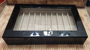 Levenger Stiftvitrine - Holz schwarz lackiert - 10 Fächer - Bild 1 von 3