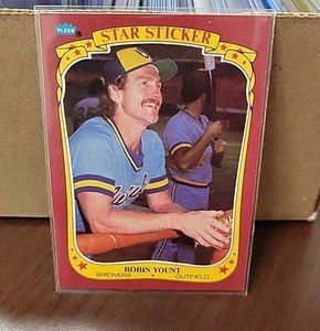 ADESIVI FLEER STAR 1986 #131 ROBIN YOUNT HOF - Foto 1 di 2