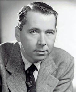 1949 Original Photo Portrait by TALBOT Alexander Knox in "The Closing Door" play - Picture 1 of 2