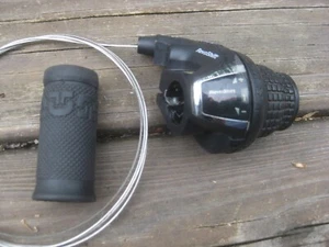 Shimano RevoShift SL-RS35-7 Twist Shifter 7 Speed With Grip - Picture 1 of 5