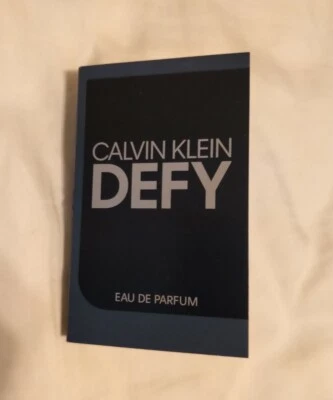NUEVO CALVIN KLEIN DEFY EAU DE PARFUM SPRAY MUESTRA TAMAÑO DE VIAJE .04 FL OZ Foto 1 de 3