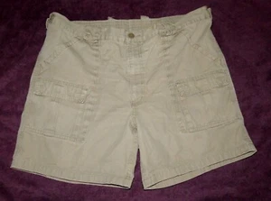 Weekender Mens Cargo Shorts 42" Stretch Waist Tan 100% Cotton Worn - Picture 1 of 9