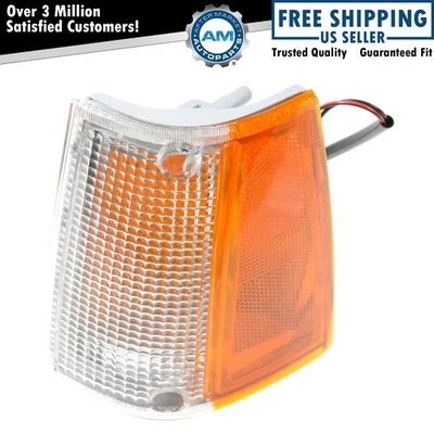 Left Corner Light Driver Side Fits 1986-1987 Mazda B2000 1987-1993 B2200 B2600 - Image 1 of 3